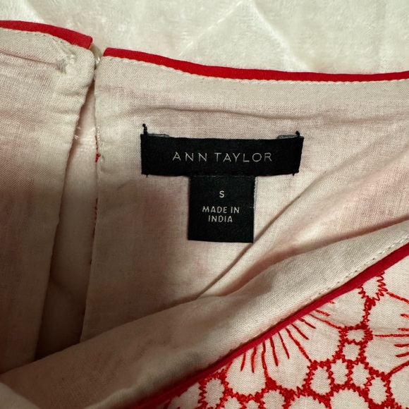 Ann Taylor Red and White Floral Midi Dress - Picture 3 of 5